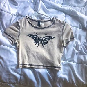 Size Extra Small Beige Butterfly Top.